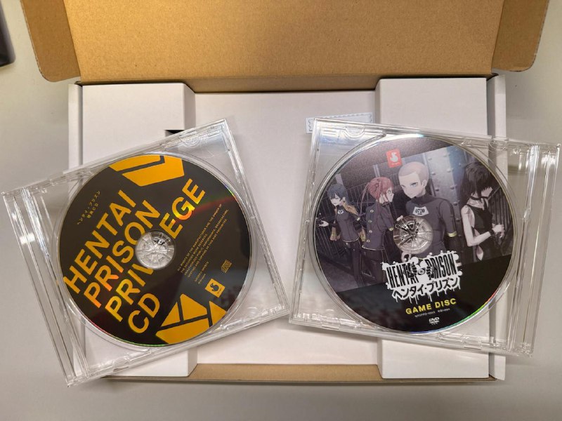 到手了，拆开包装后真是让我笑到了😂（这也太素了吧）谢谢那个晚我两天去 TRADER 的同学，帮我带回来了～～#HENPRI #Galgame到手了，拆开包装后真是让我笑到了😂（这也太素了吧）谢谢那个晚我两天去 TRADER 的同学，帮我带回来了～～#HENPRI #Galgame