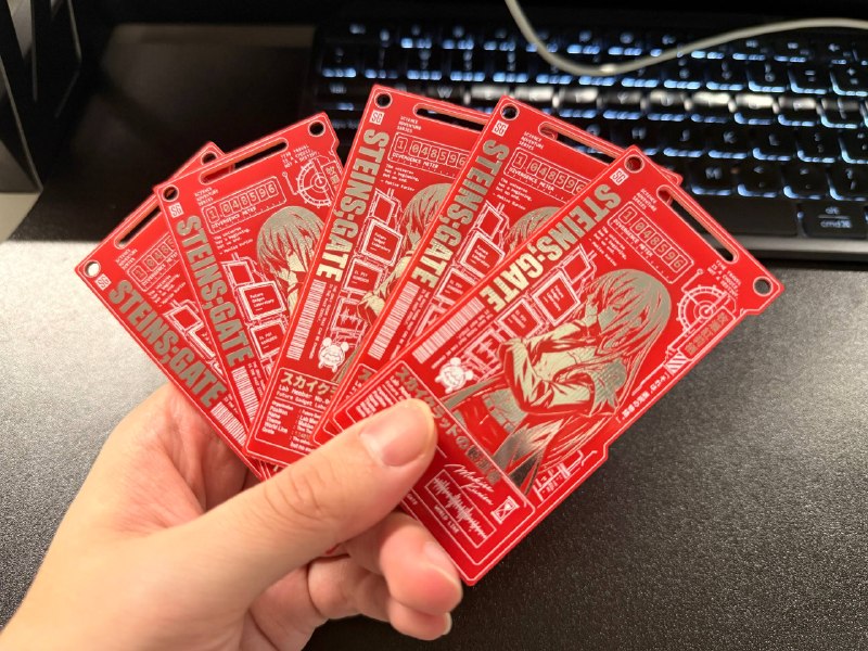 谢谢 @harukiOwO 帮我打印的板子，感觉有点像红包了😂PS. 还有三张，下次跟网友面基的时候作为小垃圾派送吧～source谢谢 @harukiOwO 帮我打印的板子，感觉有点像红包了😂PS. 还有三张，下次跟网友面基的时候作为小垃圾派送吧～source